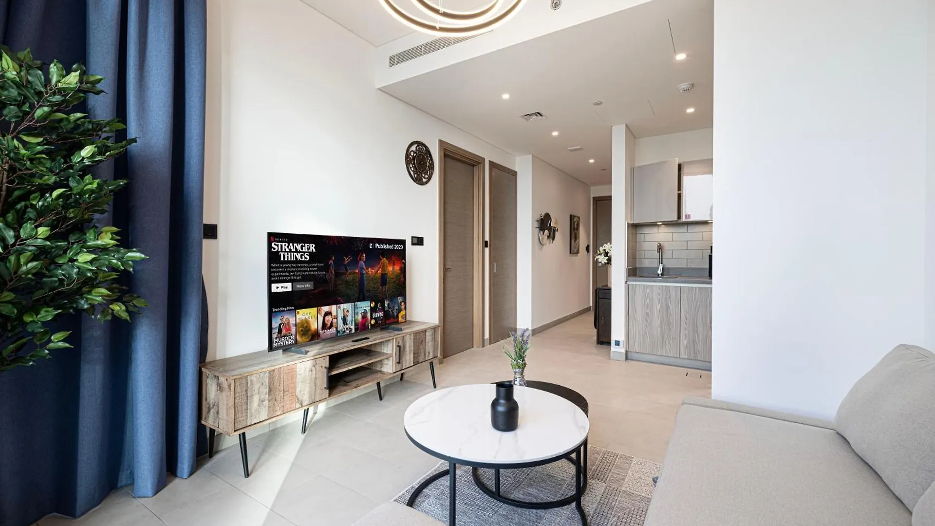 Апартаменты Easemytrip - Sobha Waves Luxury, 1Br Apt With Burj Khalifa View Дубай